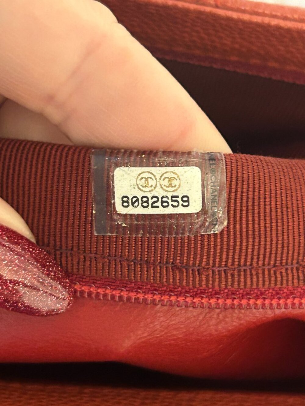 CHANEL Wood Handle Tote in Red Caviar - Picture 16 of 17